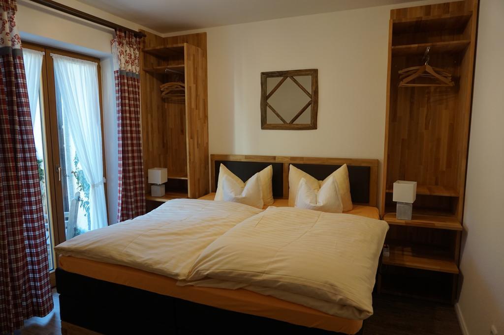 אוברסטדורף Hotel Garni Liberia מראה חיצוני תמונה