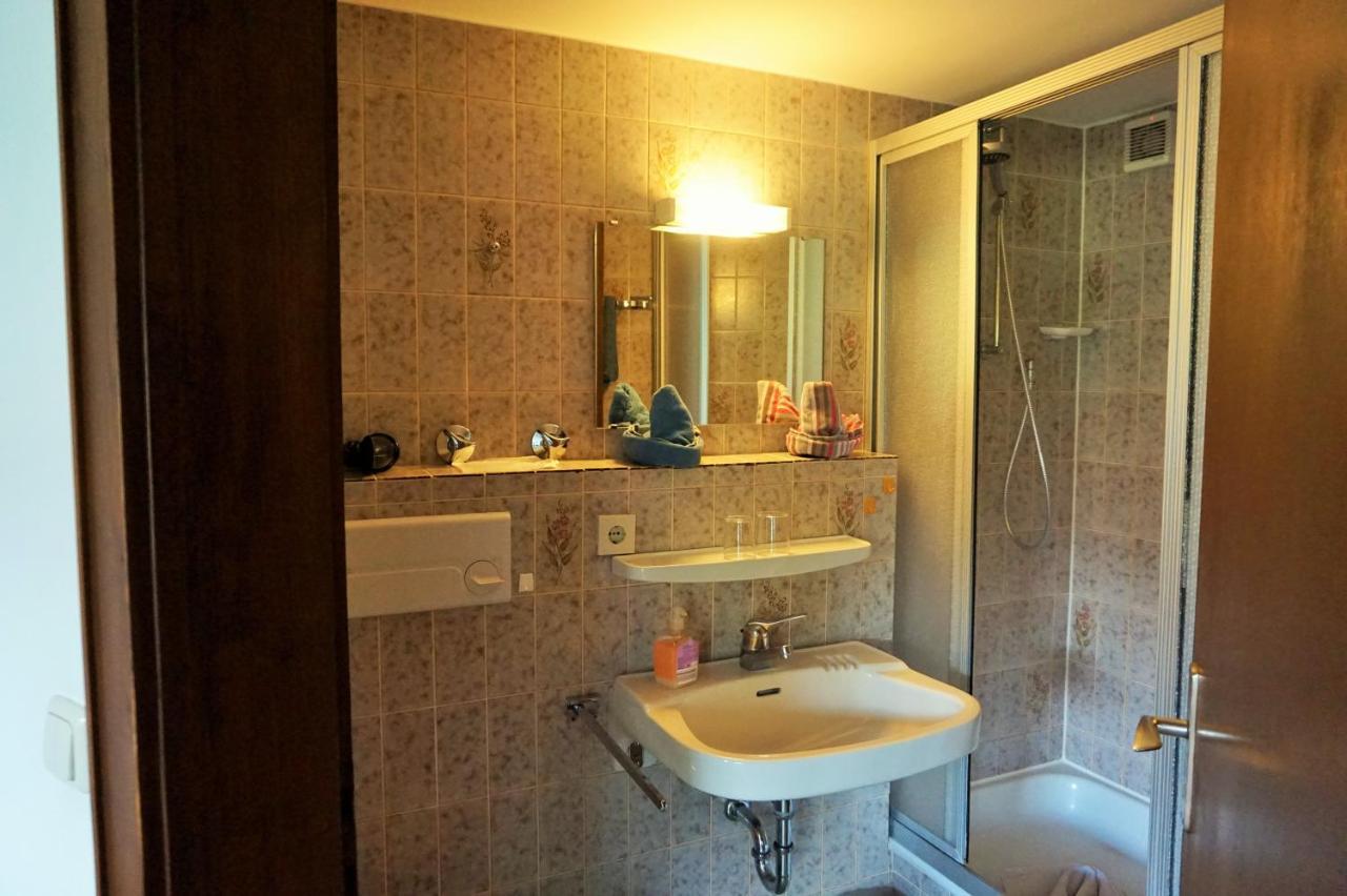אוברסטדורף Hotel Garni Liberia מראה חיצוני תמונה