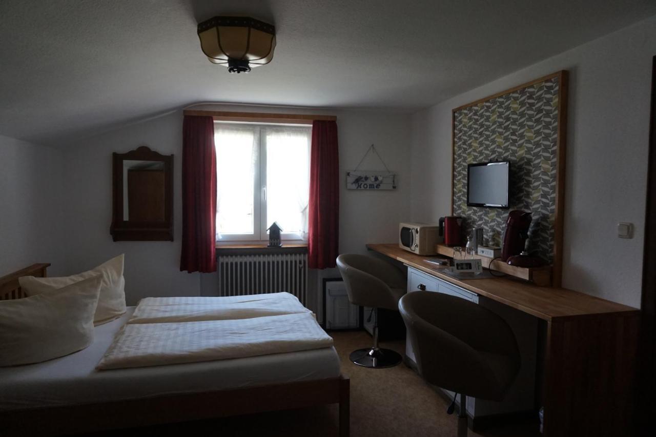 אוברסטדורף Hotel Garni Liberia מראה חיצוני תמונה