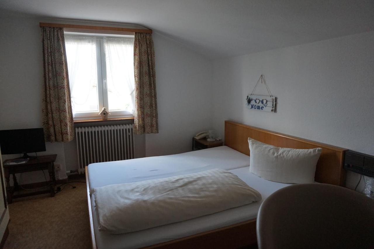 אוברסטדורף Hotel Garni Liberia מראה חיצוני תמונה